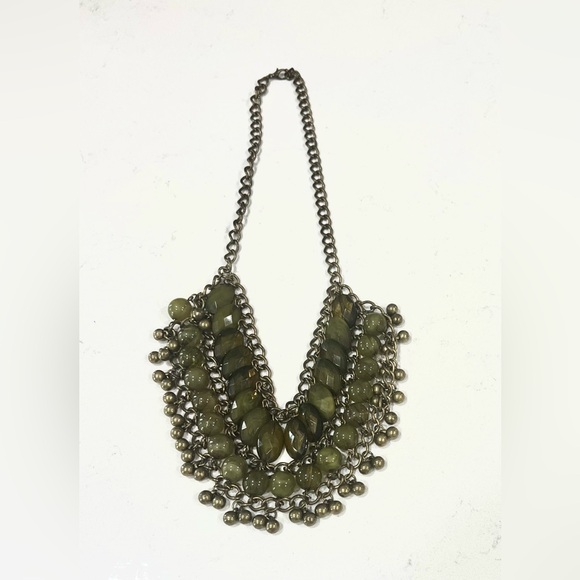 Vintage Faceted Olive Green Lucite Necklace Cascade Waterfall Bib Pewter, EUC - Picture 11 of 11
